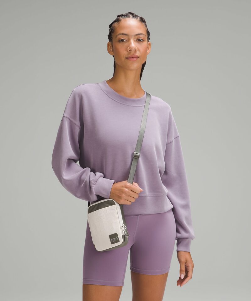 Easy Access Crossbody Bag 1.5L | lululemon UAE Easy Access Crossbody Bag 1.5L | lululemon UAE