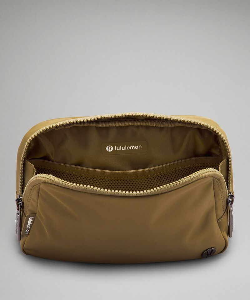 Everywhere Belt Bag Large with Long Strap 2L | lululemon UAE Everywhere Belt Bag Large with Long Strap 2L | lululemon UAE